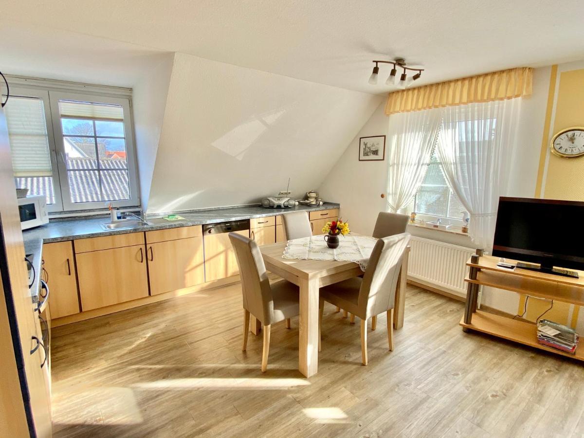 Ferienwohnung Huus Ant Deep Og Greetsiel Krummhörn Exterior foto